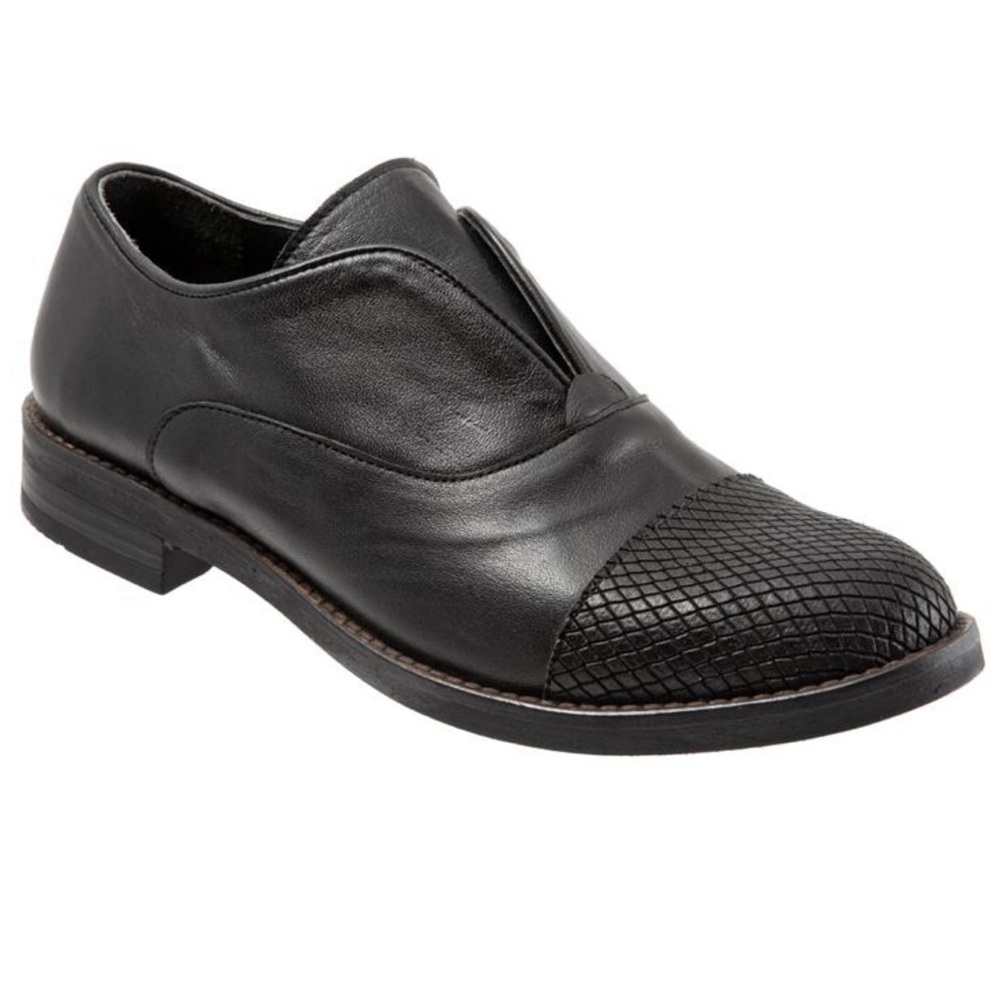 Black Leather Classic Loafer Shoe size EU 40 US 9.5-10